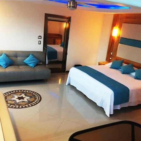Hotel Blue Star Cancun Bagian luar foto