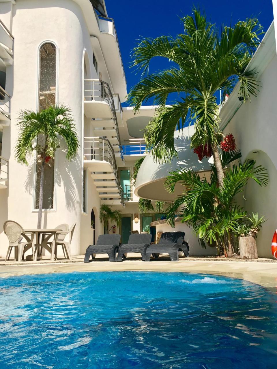 Hotel Blue Star Cancun Bagian luar foto
